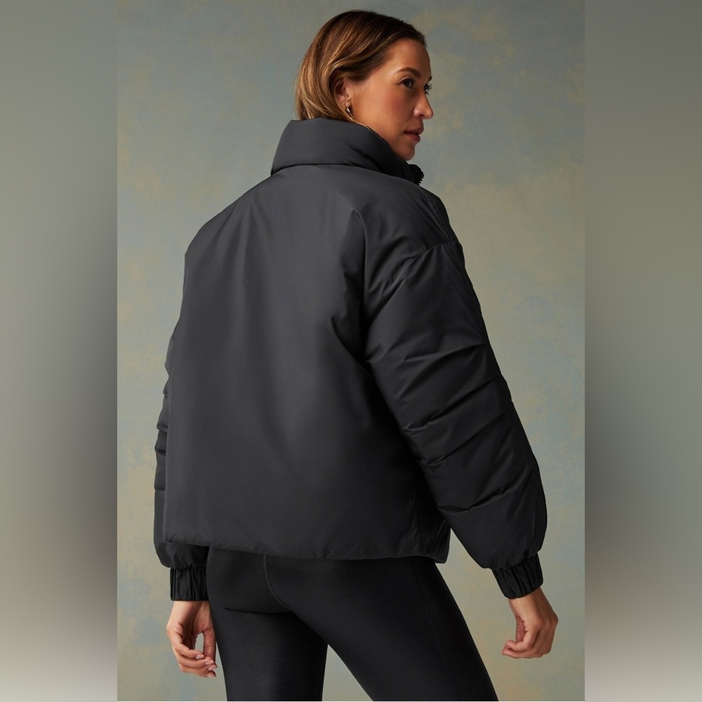 Fabletics All Weather Puff jacket size Small - Picture 3 of 6